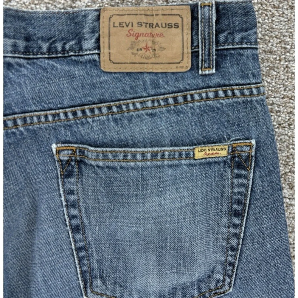 Vintage Levi's Signature Jeans Men's 36x34 Blue Relaxed Loose Rancher Baggy Y2K‎